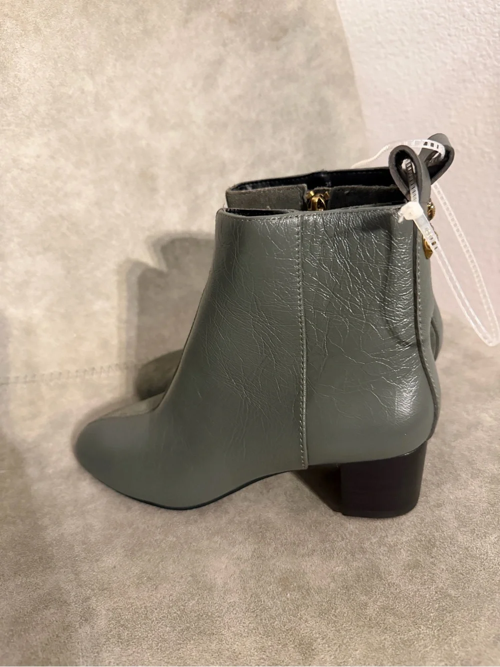 NWOB Kurt Geiger London Elmer Split Leather Suede Ankle Boots Gray Sz 36 US 6
